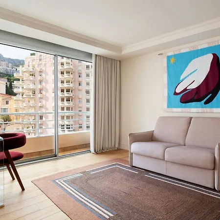 Hotel Le Méridien Plaza 4*