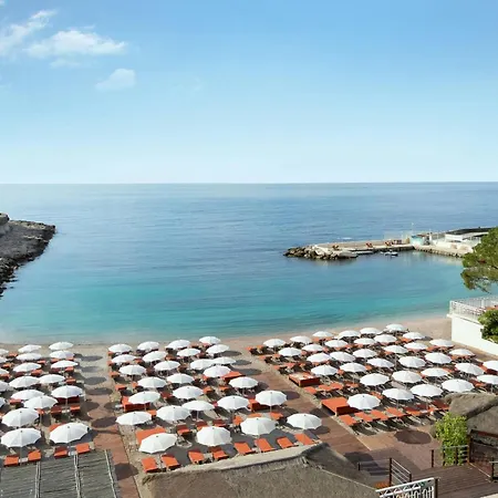 Le Meridien Plaza