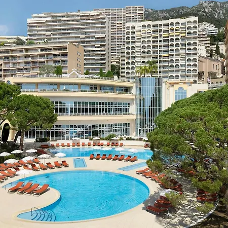 Le Méridien Plaza Hotel