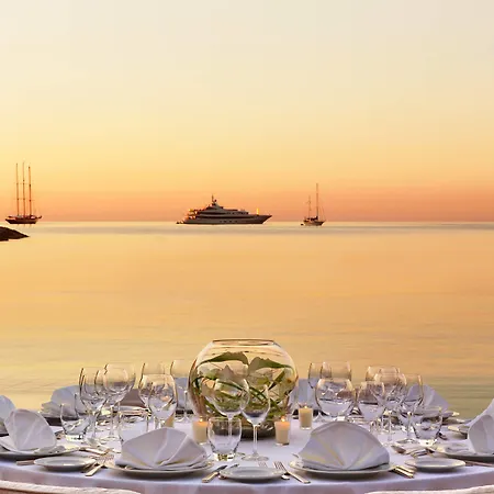 Le Meridien Plaza Ξενοδοχείο 4*