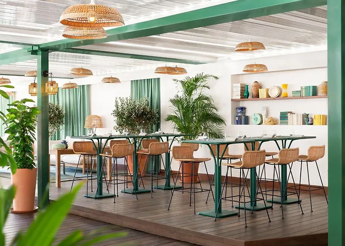 レ メリデエン ビーチ プラザ ホテル 4*