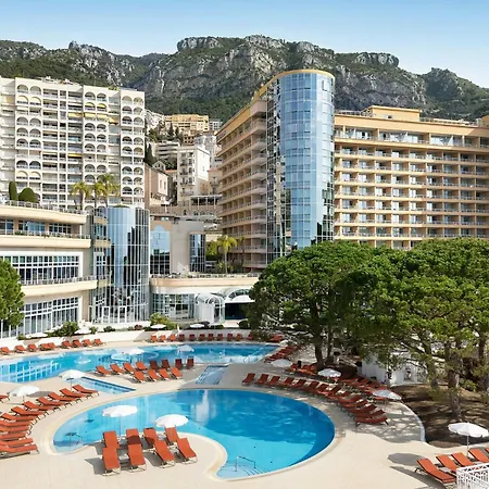 Le Meridien Plaza Ξενοδοχείο 4*
