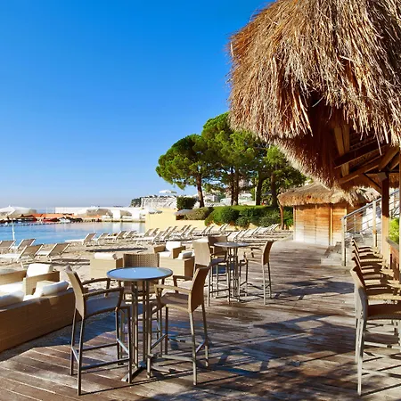 מלון Le Meridien Plaza