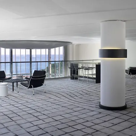 מלון Le Meridien Plaza 4*