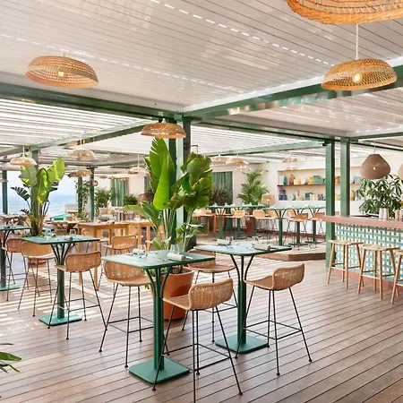 Le Meridien Plaza מלון