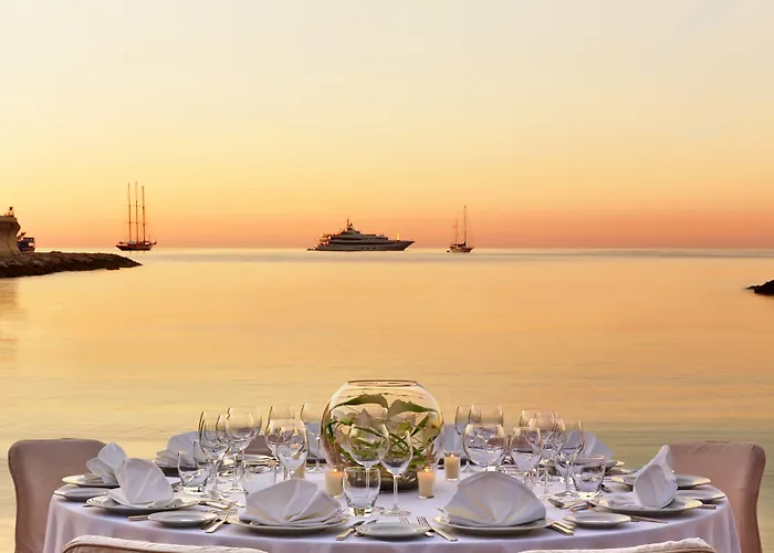 Le Meridien Plaza Ξενοδοχείο 4*