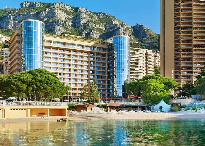 Hotel Le Meridien Plaza 4*